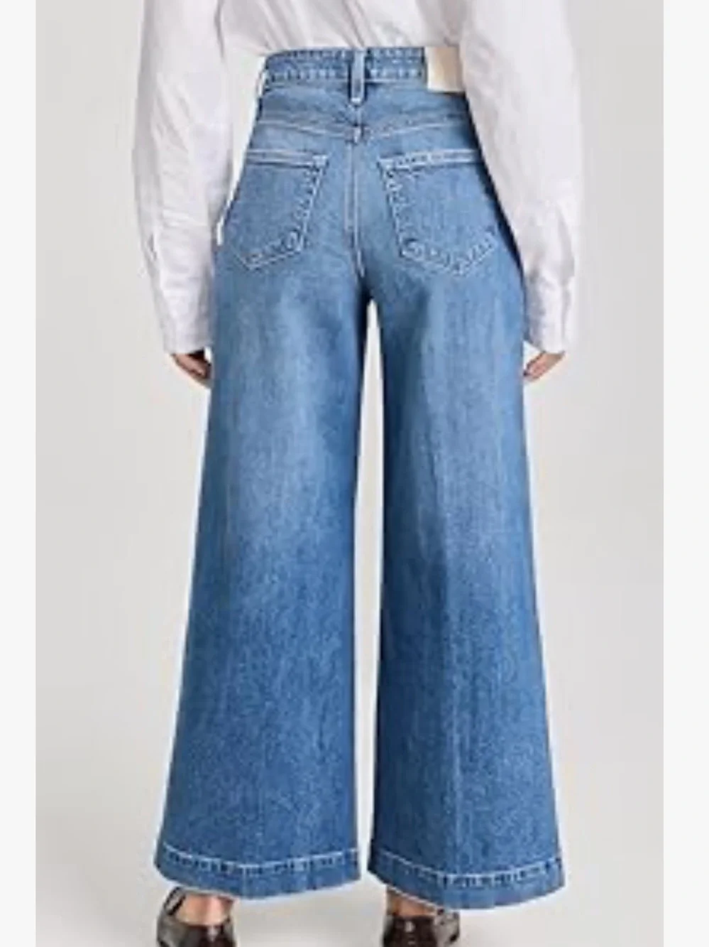 PAIGE Harper Wide-Leg Jeans in Medium Blue - Picture 4 of 17